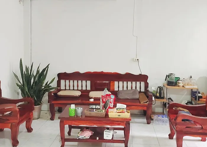 Homestay With 3 Bedrooms Bangkok